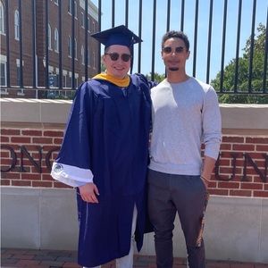 Meet your Posher, Ethan